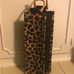 Burlap Cheetah Wine/Beverage Bag Wooden Handles